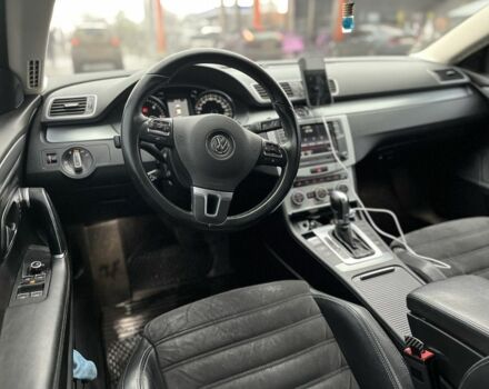 Черный Фольксваген Пассат СС, объемом двигателя 2 л и пробегом 330 тыс. км за 12500 $, фото 8 на Automoto.ua