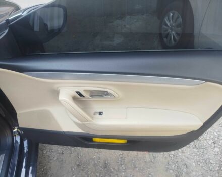 Чорний Фольксваген Пассат СС, об'ємом двигуна 2 л та пробігом 200 тис. км за 10200 $, фото 10 на Automoto.ua