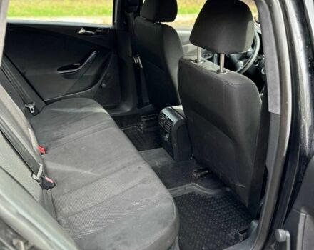 Черный Фольксваген Пассат СС, объемом двигателя 2 л и пробегом 387 тыс. км за 2500 $, фото 6 на Automoto.ua