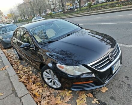 Черный Фольксваген Пассат СС, объемом двигателя 2 л и пробегом 293 тыс. км за 8500 $, фото 1 на Automoto.ua