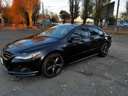 Черный Фольксваген Пассат СС, объемом двигателя 2 л и пробегом 210 тыс. км за 9000 $, фото 1 на Automoto.ua