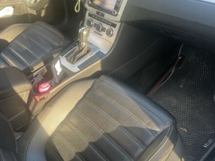 Черный Фольксваген Пассат СС, объемом двигателя 2 л и пробегом 160 тыс. км за 10300 $, фото 1 на Automoto.ua