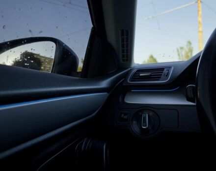 Коричневий Фольксваген Пассат СС, об'ємом двигуна 2 л та пробігом 185 тис. км за 10500 $, фото 15 на Automoto.ua