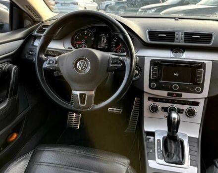 Коричневий Фольксваген Пассат СС, об'ємом двигуна 2 л та пробігом 238 тис. км за 9500 $, фото 4 на Automoto.ua