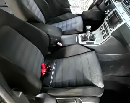 Коричневый Фольксваген Пассат СС, объемом двигателя 1.8 л и пробегом 264 тыс. км за 3500 $, фото 8 на Automoto.ua