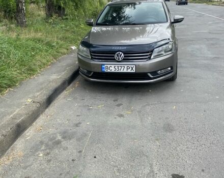 Коричневий Фольксваген Пассат СС, об'ємом двигуна 2 л та пробігом 300 тис. км за 8800 $, фото 3 на Automoto.ua