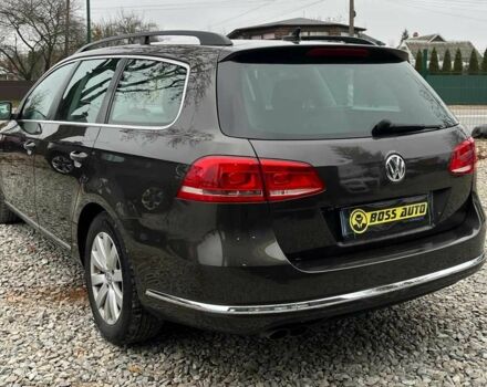 Коричневый Фольксваген Пассат СС, объемом двигателя 2 л и пробегом 337 тыс. км за 9000 $, фото 4 на Automoto.ua