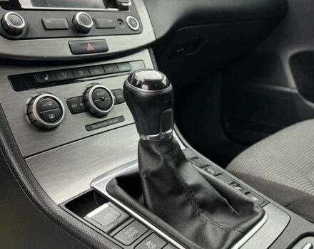 Коричневый Фольксваген Пассат СС, объемом двигателя 2 л и пробегом 337 тыс. км за 9000 $, фото 15 на Automoto.ua