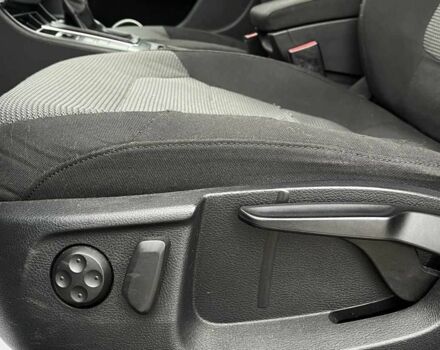 Коричневый Фольксваген Пассат СС, объемом двигателя 2 л и пробегом 337 тыс. км за 9000 $, фото 22 на Automoto.ua