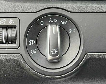 Коричневый Фольксваген Пассат СС, объемом двигателя 2 л и пробегом 337 тыс. км за 9000 $, фото 13 на Automoto.ua