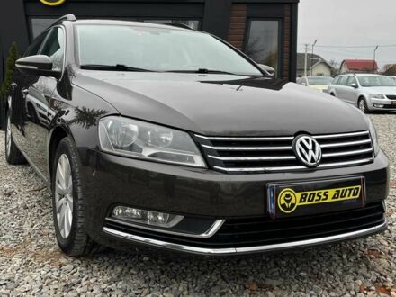 Коричневый Фольксваген Пассат СС, объемом двигателя 2 л и пробегом 337 тыс. км за 9000 $, фото 1 на Automoto.ua