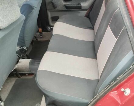 Красный Фольксваген Пассат СС, объемом двигателя 1.6 л и пробегом 252 тыс. км за 700 $, фото 5 на Automoto.ua