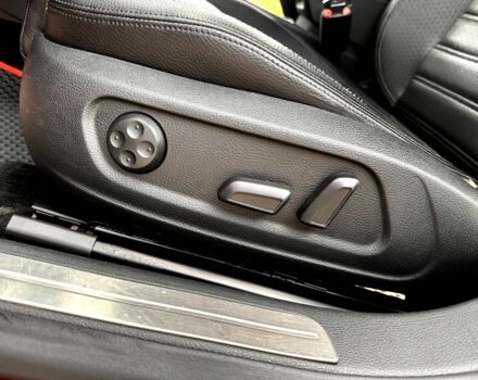 Красный Фольксваген Пассат СС, объемом двигателя 2 л и пробегом 182 тыс. км за 10700 $, фото 15 на Automoto.ua