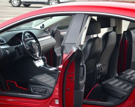 Красный Фольксваген Пассат СС, объемом двигателя 2 л и пробегом 182 тыс. км за 10700 $, фото 22 на Automoto.ua