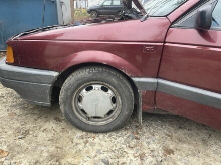 Красный Фольксваген Пассат СС, объемом двигателя 1.8 л и пробегом 300 тыс. км за 1100 $, фото 1 на Automoto.ua