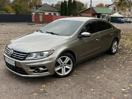 Желтый Фольксваген Пассат СС, объемом двигателя 2 л и пробегом 240 тыс. км за 11000 $, фото 1 на Automoto.ua