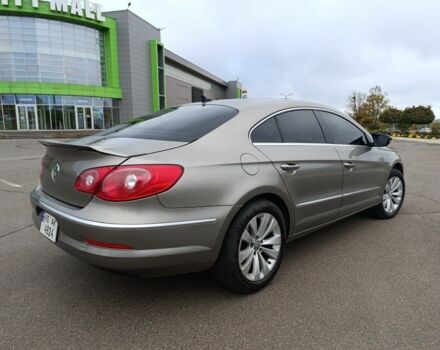 Серый Фольксваген Пассат СС, объемом двигателя 2 л и пробегом 203 тыс. км за 8500 $, фото 2 на Automoto.ua