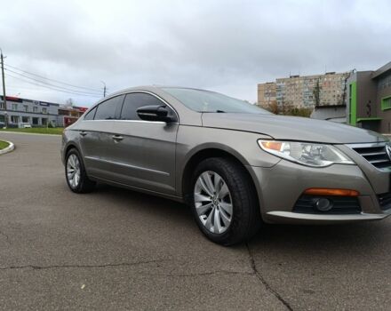 Серый Фольксваген Пассат СС, объемом двигателя 2 л и пробегом 203 тыс. км за 8500 $, фото 1 на Automoto.ua