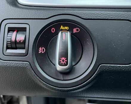 Серый Фольксваген Пассат СС, объемом двигателя 2 л и пробегом 165 тыс. км за 10600 $, фото 12 на Automoto.ua