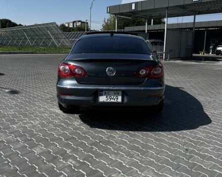 Серый Фольксваген Пассат СС, объемом двигателя 2 л и пробегом 306 тыс. км за 8300 $, фото 3 на Automoto.ua