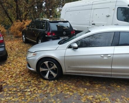 Серый Фольксваген Пассат СС, объемом двигателя 2 л и пробегом 260 тыс. км за 174 $, фото 4 на Automoto.ua