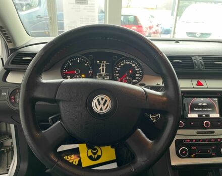 Сірий Фольксваген Пассат СС, об'ємом двигуна 1.6 л та пробігом 286 тис. км за 7000 $, фото 11 на Automoto.ua