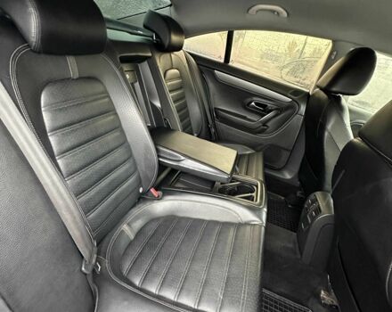 Серый Фольксваген Пассат СС, объемом двигателя 2 л и пробегом 275 тыс. км за 9000 $, фото 4 на Automoto.ua