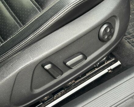 Серый Фольксваген Пассат СС, объемом двигателя 2 л и пробегом 275 тыс. км за 9000 $, фото 8 на Automoto.ua