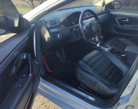 Сірий Фольксваген Пассат СС, об'ємом двигуна 2 л та пробігом 219 тис. км за 9800 $, фото 5 на Automoto.ua