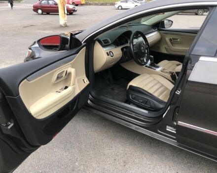 Серый Фольксваген Пассат СС, объемом двигателя 2 л и пробегом 171 тыс. км за 9800 $, фото 11 на Automoto.ua