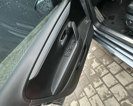 Серый Фольксваген Пассат СС, объемом двигателя 2 л и пробегом 211 тыс. км за 10200 $, фото 5 на Automoto.ua