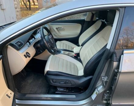 Сірий Фольксваген Пассат СС, об'ємом двигуна 2 л та пробігом 220 тис. км за 12000 $, фото 1 на Automoto.ua