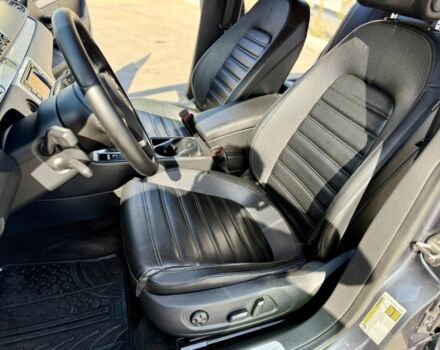 Сірий Фольксваген Пассат СС, об'ємом двигуна 2 л та пробігом 220 тис. км за 9500 $, фото 12 на Automoto.ua