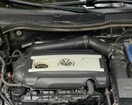 Серый Фольксваген Пассат СС, объемом двигателя 2 л и пробегом 177 тыс. км за 9500 $, фото 12 на Automoto.ua