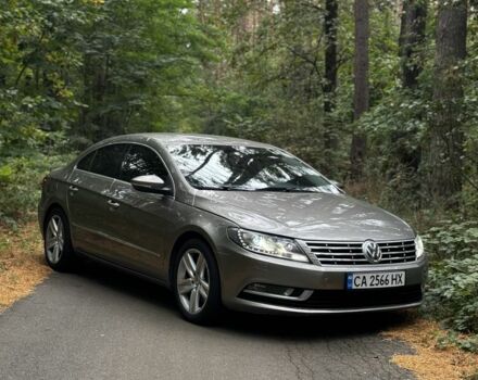 Серый Фольксваген Пассат СС, объемом двигателя 2 л и пробегом 177 тыс. км за 9500 $, фото 2 на Automoto.ua