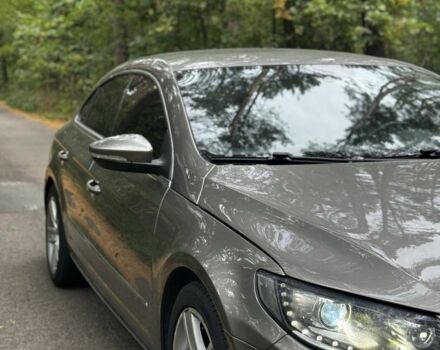 Серый Фольксваген Пассат СС, объемом двигателя 2 л и пробегом 177 тыс. км за 9500 $, фото 4 на Automoto.ua