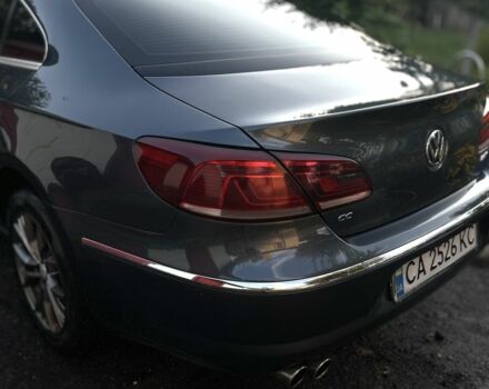 Серый Фольксваген Пассат СС, объемом двигателя 2 л и пробегом 249 тыс. км за 8900 $, фото 9 на Automoto.ua