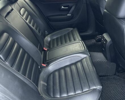 Серый Фольксваген Пассат СС, объемом двигателя 2 л и пробегом 178 тыс. км за 9900 $, фото 7 на Automoto.ua