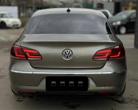 Серый Фольксваген Пассат СС, объемом двигателя 2 л и пробегом 235 тыс. км за 9500 $, фото 3 на Automoto.ua