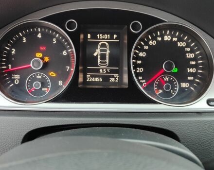 Серый Фольксваген Пассат СС, объемом двигателя 2 л и пробегом 224 тыс. км за 8700 $, фото 6 на Automoto.ua