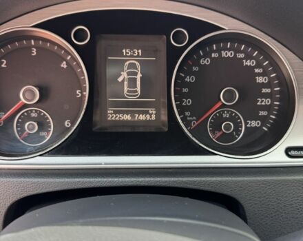 Сірий Фольксваген Пассат СС, об'ємом двигуна 2 л та пробігом 225 тис. км за 11999 $, фото 4 на Automoto.ua