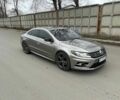 Серый Фольксваген Пассат СС, объемом двигателя 2 л и пробегом 245 тыс. км за 11800 $, фото 1 на Automoto.ua