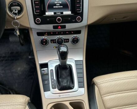 Серый Фольксваген Пассат СС, объемом двигателя 2 л и пробегом 245 тыс. км за 11800 $, фото 12 на Automoto.ua