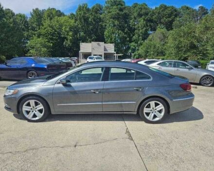 Серый Фольксваген Пассат СС, объемом двигателя 2 л и пробегом 66 тыс. км за 2500 $, фото 1 на Automoto.ua