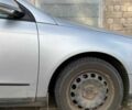 Серый Фольксваген Пассат СС, объемом двигателя 1.6 л и пробегом 288 тыс. км за 5500 $, фото 7 на Automoto.ua