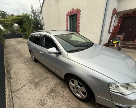 Серый Фольксваген Пассат СС, объемом двигателя 1.9 л и пробегом 477 тыс. км за 5200 $, фото 16 на Automoto.ua