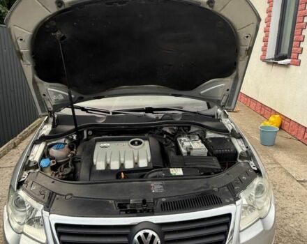 Серый Фольксваген Пассат СС, объемом двигателя 1.9 л и пробегом 477 тыс. км за 5200 $, фото 14 на Automoto.ua