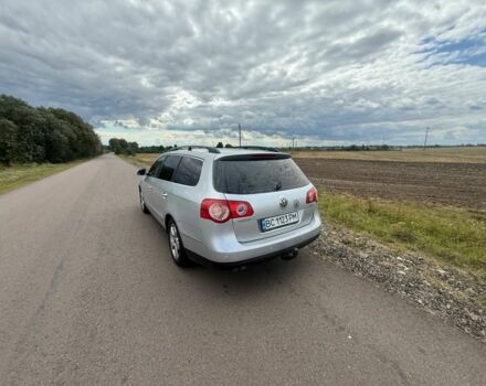 Серый Фольксваген Пассат СС, объемом двигателя 1.9 л и пробегом 477 тыс. км за 5200 $, фото 7 на Automoto.ua