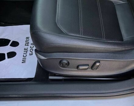 Серый Фольксваген Пассат СС, объемом двигателя 2 л и пробегом 210 тыс. км за 10300 $, фото 18 на Automoto.ua