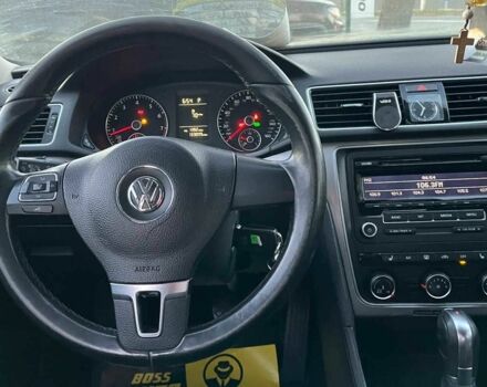 Серый Фольксваген Пассат СС, объемом двигателя 2 л и пробегом 210 тыс. км за 10300 $, фото 10 на Automoto.ua